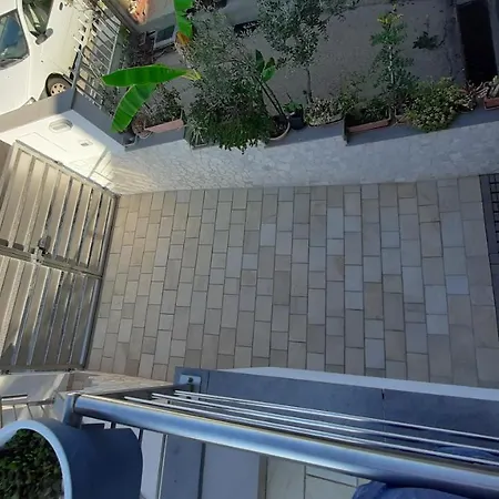 Con Bagno 2 Pers Parcheggio